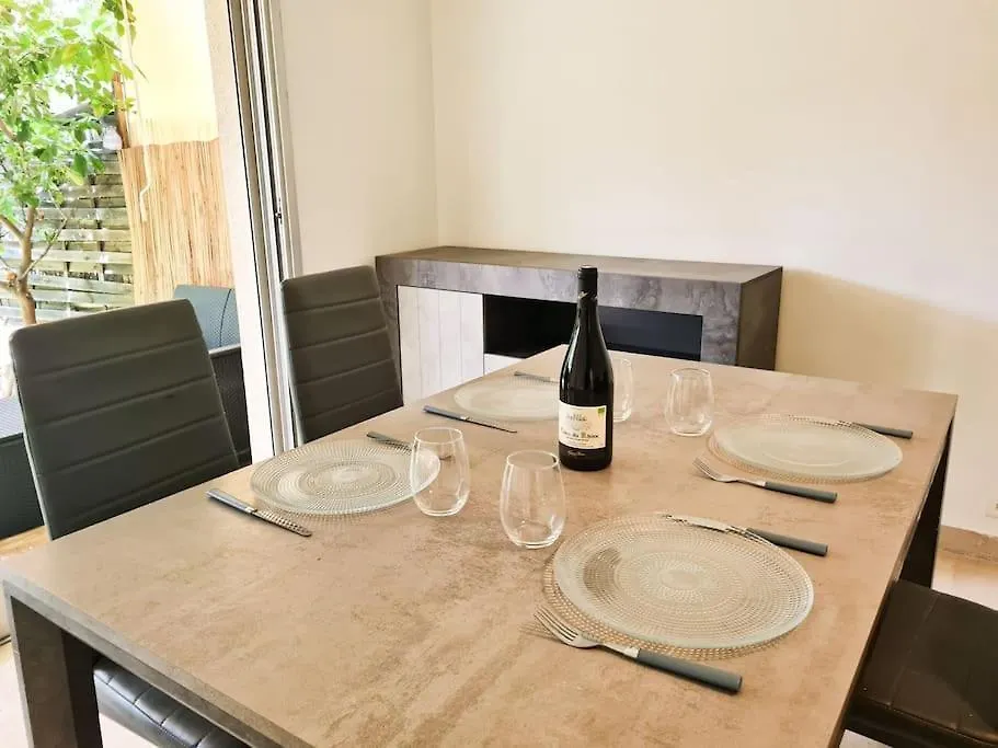 דירה Appartement Avec Terrasse Et Piscine ניס