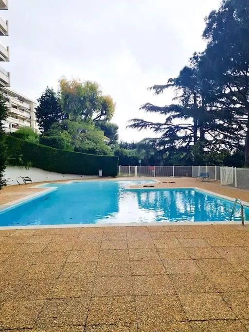 Apartment Appartement Avec Terrasse Et Piscine Nice France